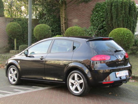 Seat Leon - 1.4 TSI Sport AIRCO/5DRS/125PK/99.652KM /NW APK - 1