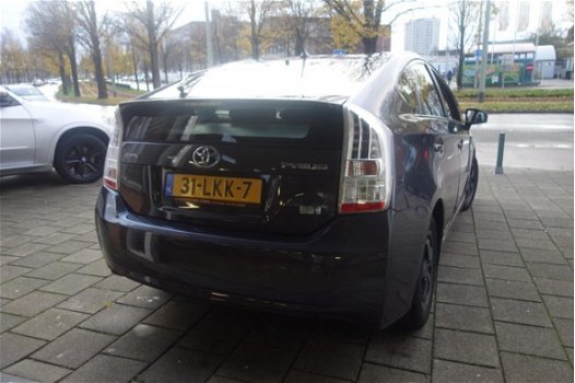 Toyota Prius - 1.8 Dynamic | Hybride / Camera / Navi / HUD - 1