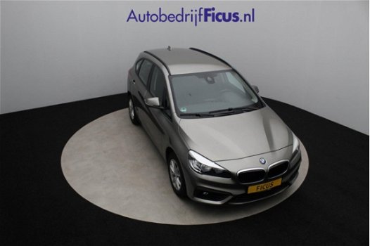 BMW 2-serie Active Tourer - 218i AUTOMAAT MET NAVI / AIRCO / STOELVERWARMING/ CRUISE CONTROL - 1