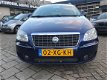 Fiat Croma - 2.2-16V Emotion AUTOMAAT*CRUISE CONTROL*STUURBEKR.*SCHUIFDAK*LEDEREN BEKLEDING - 1 - Thumbnail