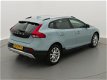 Volvo V40 Cross Country - 2.0 D2 Nordic+ NIEUWSTAAT Xenon/navi/stoelverw - 1 - Thumbnail