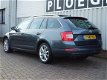 Skoda Octavia Combi - 1.6 TDI Aut7 Pano Xen Sportzetels Trekh Stoelverw Full Navi Elegance Businessl - 1 - Thumbnail