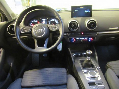 Audi A3 Sportback - 1.0TFSi Lease Edition (Adaptive/Led/Navi) - 1