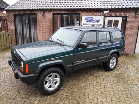 Jeep Cherokee - 4.0i 60th Anniversary Sport - 1