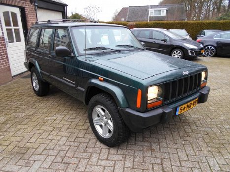 Jeep Cherokee - 4.0i 60th Anniversary Sport - 1