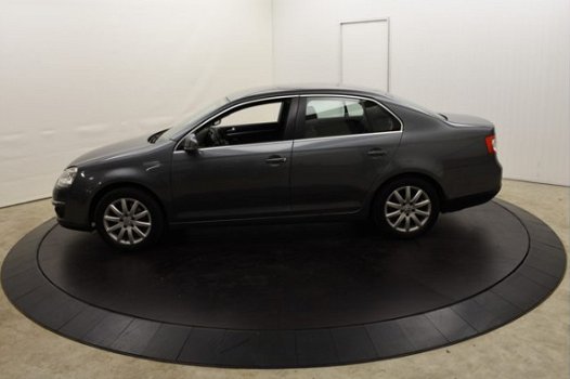 Volkswagen Jetta - 1.4 TSI 161PK Clima Cruise Trekh - 1