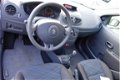 Renault Clio - 1.2-16V Business Line Panoramadak / NAP Airconditioning / Trekhaak - 1 - Thumbnail