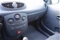 Renault Clio - 1.2-16V Business Line Panoramadak / NAP Airconditioning / Trekhaak - 1 - Thumbnail