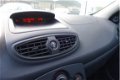 Renault Clio - 1.2-16V Business Line Panoramadak / NAP Airconditioning / Trekhaak - 1 - Thumbnail