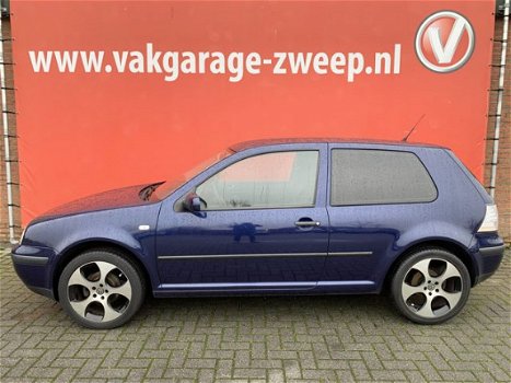 Volkswagen Golf - 1.4-16V | Airco | Lm.Velgen | Trekhaak - 1