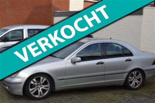 Mercedes-Benz C-klasse - 200 CDI Classic Automatic / Leder.int / Groot Navi - 1