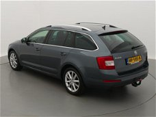 Skoda Octavia Combi - 1.4 TSI *150PK* Style Businessline NAVI FULL-LED ALCANTARA CAMERA