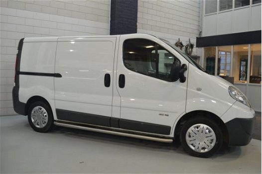 Renault Trafic - 2.0 dCi T27 L1H1 Générique /// TREKHAAK // - 1