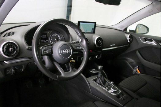 Audi A3 Sportback - 1.0 TFSI 116pk Sport Edition Navigatie DAB+ 18