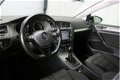 Volkswagen Golf - 1.6 TDI Highline BlueMotion Xenon-LED Navigatie Stoelverwarming - 1 - Thumbnail