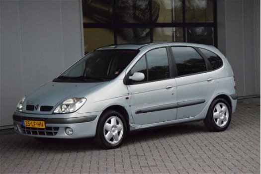 Renault Scénic - 2.0-16V Expression - 1