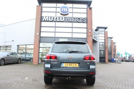 Volkswagen Touareg - 3.6 V6 FSI Highline Automaat, Leer, Xenon, Schuifdak, PDC, Apk - 1