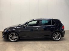 Volkswagen Golf - 1.4 TSI DSG7 R-Line NAVI-XENON-LMV.18-PDC-CRUISE CONTROL End Of Year Sale