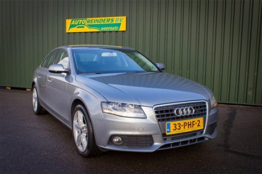 Audi A4 - 1.8 TFSi 160pk Pro Line + Navi / 18inch / PDC / Trekhaak - 1