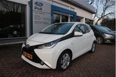 Toyota Aygo - 1.0 12V VVT-i X-Play Sport pack 5drs