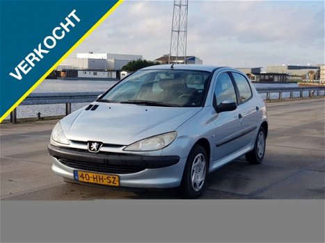 Peugeot 206 - 1.4 XT APK TOT 08-01-2021 - 1