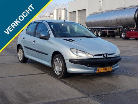 Peugeot 206 - 1.4 XT APK TOT 08-01-2021 - 1