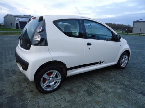 Citroën C1 - 1.0-12V Ambiance bouwjaar 2011 met nw apk - 1