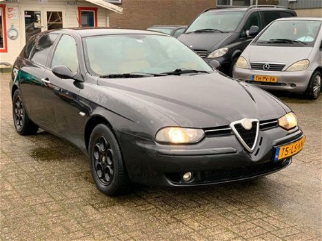 Alfa Romeo 156 Sportwagon - 1.8 T.Spark Progression LPG G3 Peter Mulder JR Emmer-Compascuum - 1