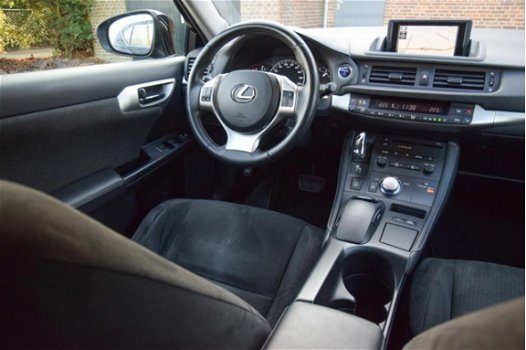 Lexus CT 200h - Hybrid / alcantara / camera achter / navi / cruise - 1