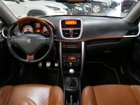 Peugeot 207 CC - 1.6-16V T Féline Vol Leder JBL Sound Climate *140dkm* APK 2021 17 Inch Schitterende - 1