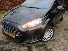 Ford Fiesta - 1.0 Style NAVI 5-DEURS 2e eigenaar