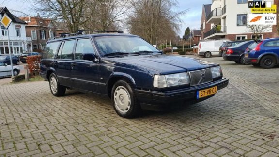 Volvo 940 - 2.3 Limited Edition - 1