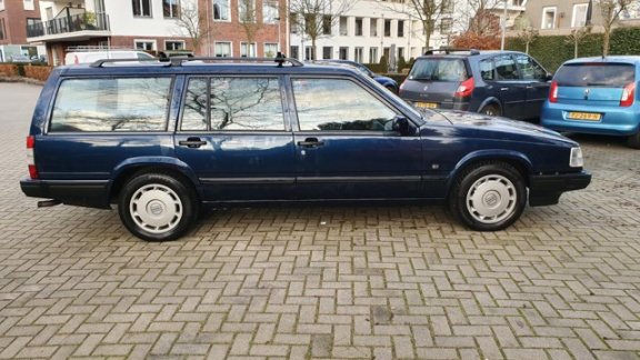 Volvo 940 - 2.3 Limited Edition - 1