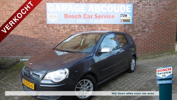 Volkswagen Polo - 1.4 TDI 59KW BLUE MOTION 5-D Trendline Plus Edition 40 met NAP en Navi - 1