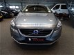 Volvo V40 - 2.0 D2 Momentum Business Navi/Cruise control/Airco - 1 - Thumbnail