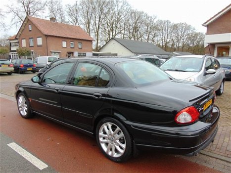 Jaguar X-type - 2.5 V6 Sport Clima / Leder / Xenon / Pdc / 17-Inch Lm Velgen / Trekhaak Zeer Nette e - 1