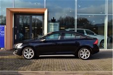 Volvo S60 - 2.0T Intro Edition Driver Support Line met oa: Adaptief Cruise Control, Blind Spot, Rege