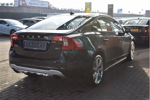 Volvo S60 - 2.0T Intro Edition Driver Support Line met oa: Adaptief Cruise Control, Blind Spot, Rege - 1