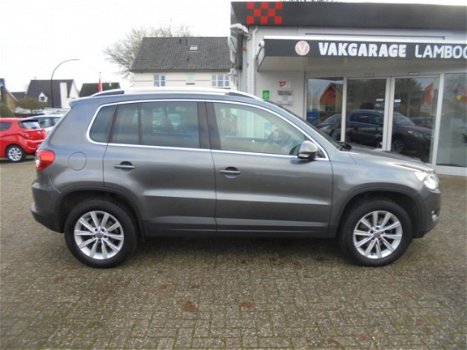 Volkswagen Tiguan - 1.4 TSI Sport&Style navigatie - 1