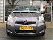 Toyota Yaris - 1.3 VVTi Comfort Airco in nieuwstaat 1STE eigenaar - 1 - Thumbnail
