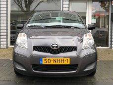 Toyota Yaris - 1.3 VVTi Comfort Airco in nieuwstaat 1STE eigenaar