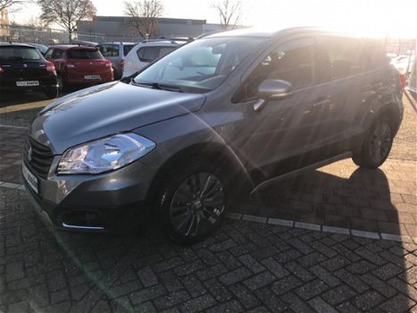 Suzuki SX4 S-Cross - 1.6 Exclusive Automaat, navigatie, climatronic, cruise control, 2e eigenaar, de - 1