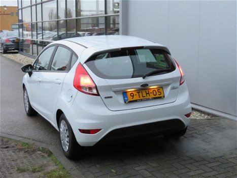 Ford Fiesta - 1.6 TDCi Lease Style Airco Navi Bluetooth - 1