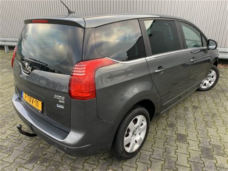 Peugeot 5008 - 1.6 e-HDi AUT. ECC NAVI TR.HAAK CRUISE PDC LMV - 1