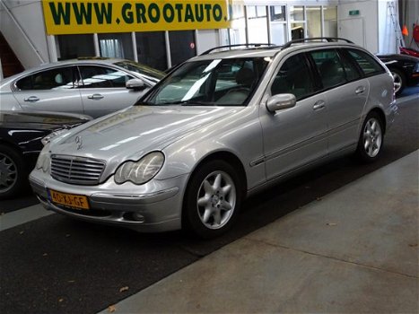 Mercedes-Benz C-klasse Combi - 180 Elegance Airco Climate control Trekhaak Afneembaar - 1