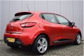 Renault Clio - 1.5 DCi ECO Expression Full Map Navi, Afn. Trekhaak, PDC, 16Inch LMV, Airco - 1 - Thumbnail