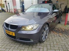 BMW 3-serie - 320d Dynamic Executive 19"M-Velgen/ NaviProf/ Half-Leder/Nw APK