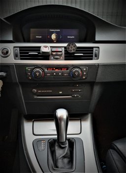 BMW 3-serie - 320d Dynamic Executive 19