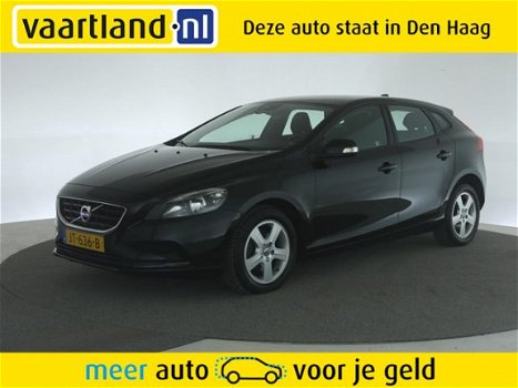 Volvo V40 - D2 2.0 Momentum Business [Navigatie] - 1