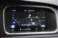 Volvo V40 - D4 Kinetic Business 190PK [Navigatie Climate PDC DVD speler] - 1 - Thumbnail